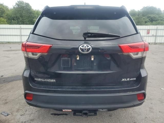 2019 Toyota Highlander SE