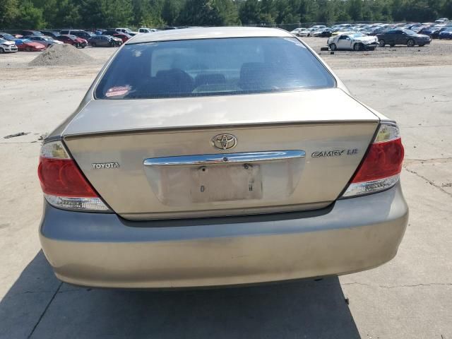 2005 Toyota Camry LE