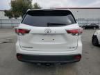 2014 Toyota Highlander LE