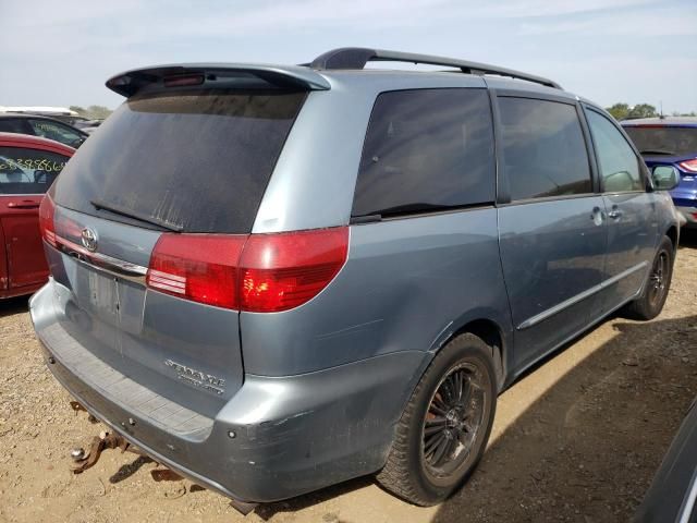 2005 Toyota Sienna XLE