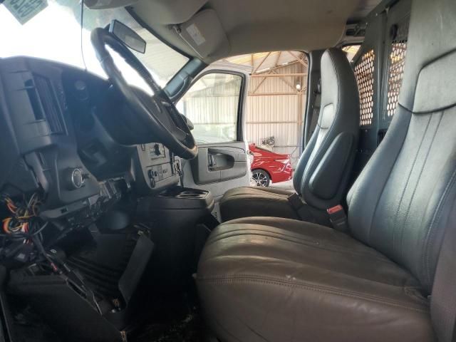 2015 Chevrolet Express G2500