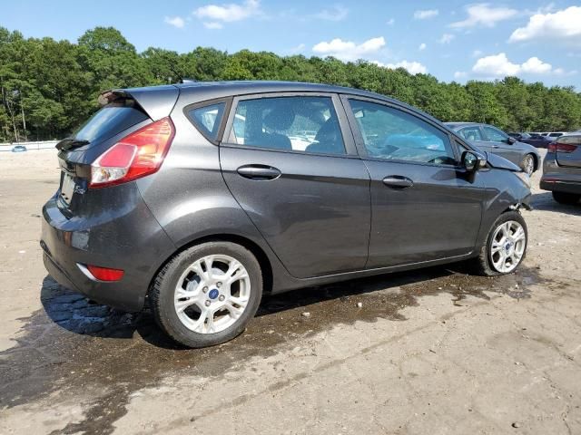 2015 Ford Fiesta SE