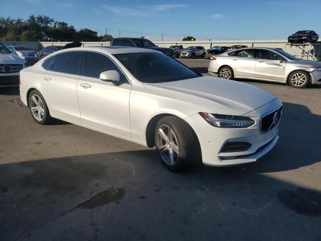 2018 Volvo S90 T5 Momentum