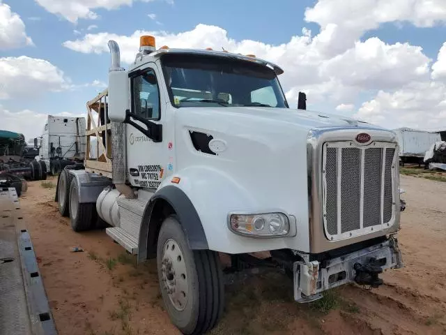 2020 Peterbilt 567