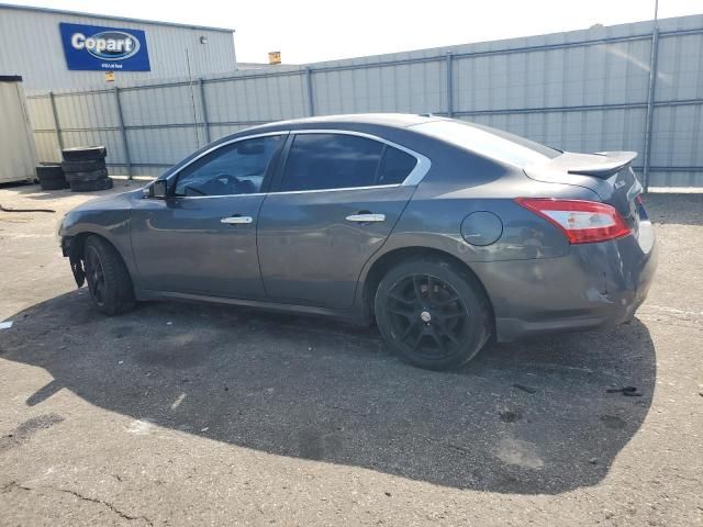 2010 Nissan Maxima S