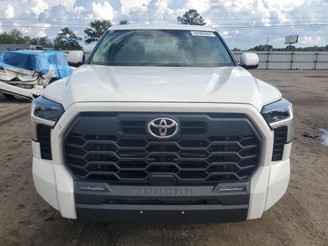 2022 Toyota Tundra Crewmax SR