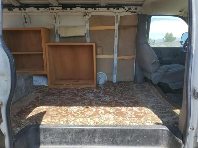 2008 Chevrolet Express G2500