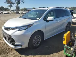 Carros híbridos a la venta en subasta: 2023 Toyota Sienna XLE