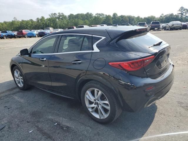 2017 Infiniti QX30 Base