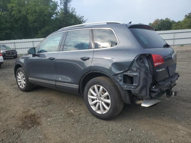 2012 Volkswagen Touareg V6