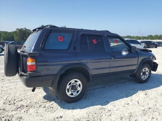 1997 Nissan Pathfinder XE