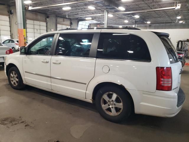 2009 Chrysler Town & Country Touring