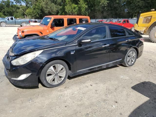 2013 Hyundai Sonata Hybrid