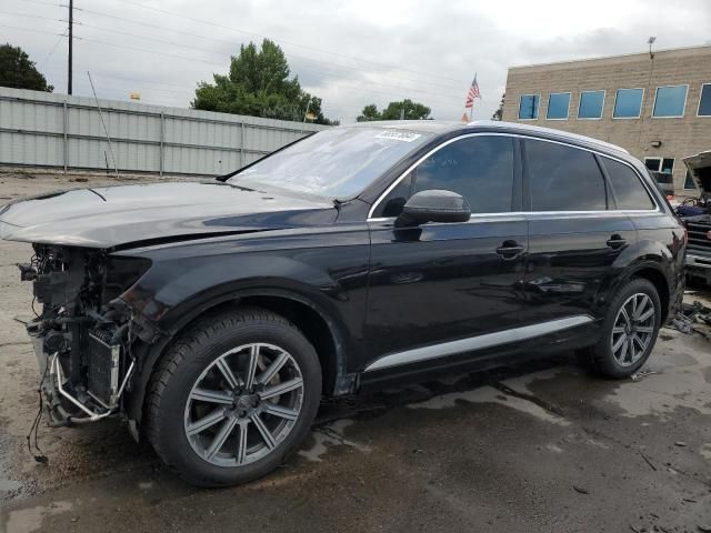 2017 Audi Q7 Premium Plus