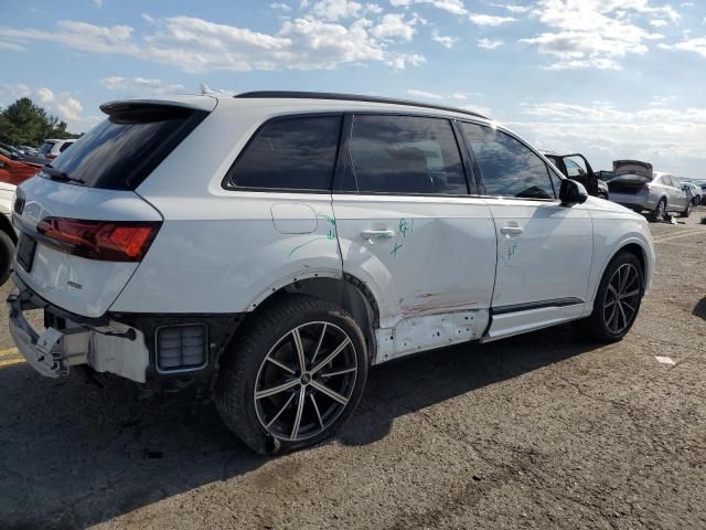 2022 Audi Q7 Premium Plus