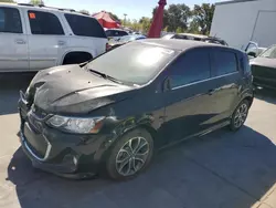 Chevrolet Vehiculos salvage en venta: 2017 Chevrolet Sonic LT