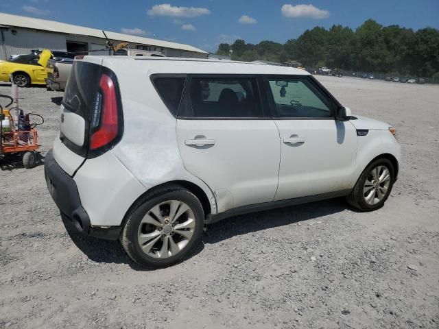 2015 KIA Soul +