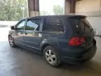 2009 Volkswagen Routan SEL