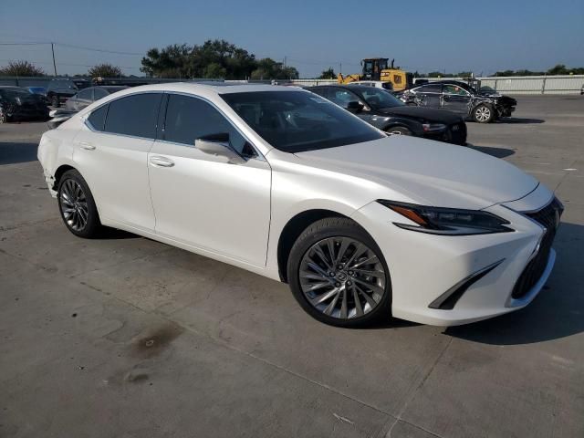 2024 Lexus ES 300H Base