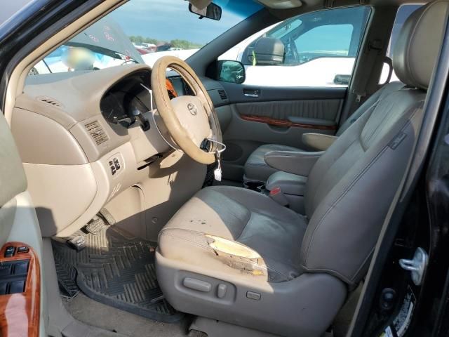 2009 Toyota Sienna XLE