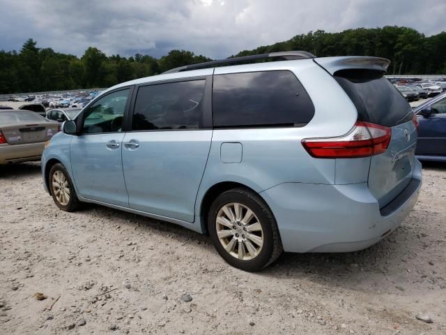 2015 Toyota Sienna XLE