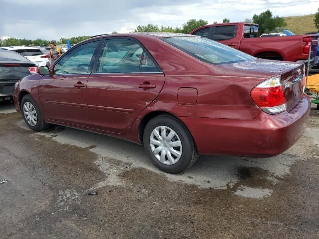 2005 Toyota Camry LE