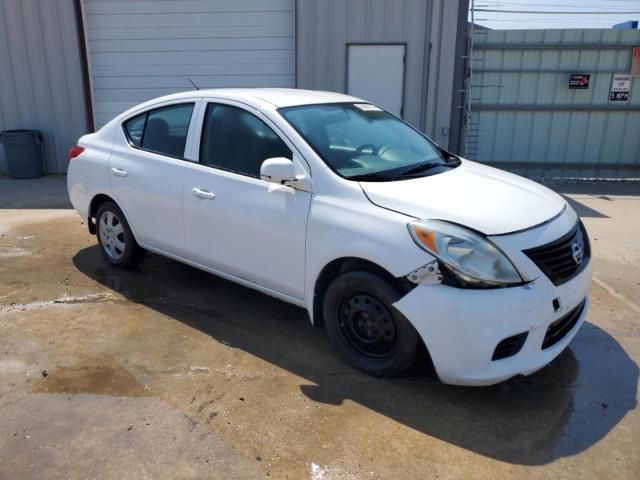 2012 Nissan Versa S