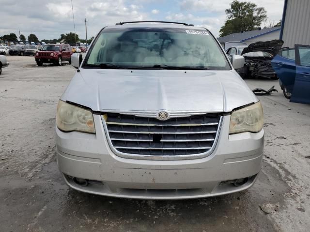 2008 Chrysler Town & Country Touring