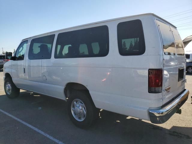 2013 Ford Econoline E350 Super Duty Wagon