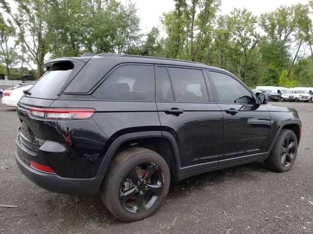 2023 Jeep Grand Cherokee Laredo