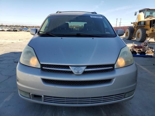 2005 Toyota Sienna XLE