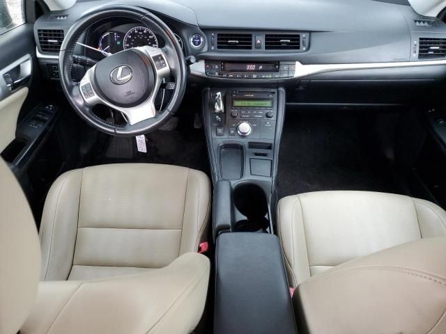 2013 Lexus CT 200