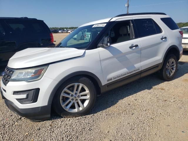 2017 Ford Explorer