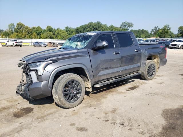 2023 Toyota Tundra Crewmax SR