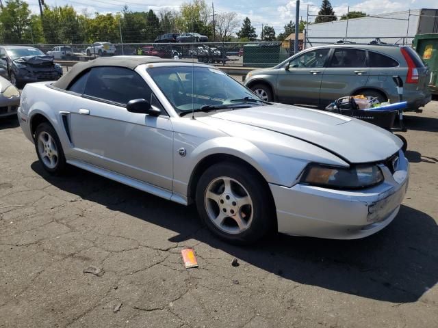 2004 Ford Mustang