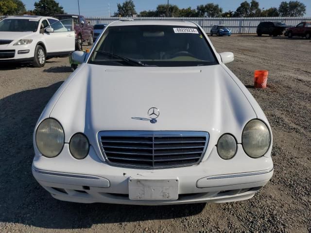 2000 Mercedes-Benz E 320