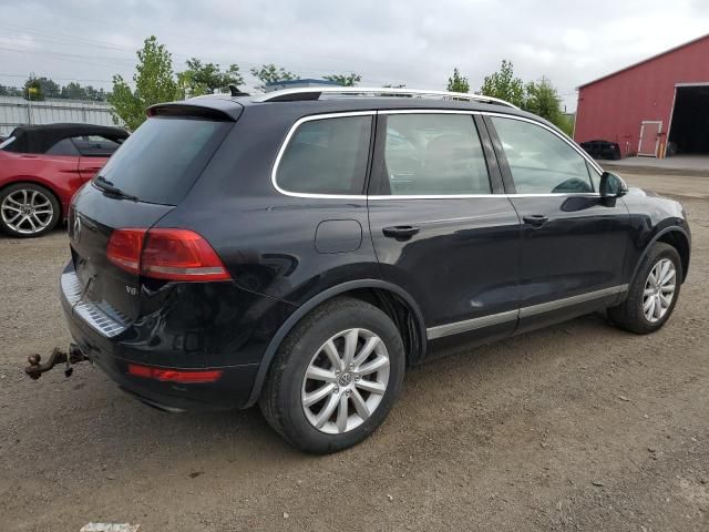 2012 Volkswagen Touareg V6