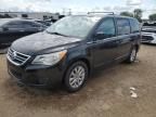 2012 Volkswagen Routan SE