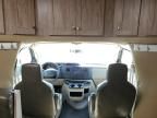 2017 Ford Econoline E450 Super Duty Cutaway Van