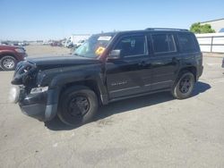 Carros salvage sin ofertas aún a la venta en subasta: 2016 Jeep Patriot Sport