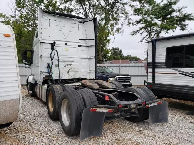 2016 Volvo VN VNL