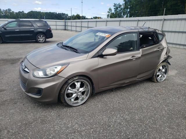 2013 Hyundai Accent GLS