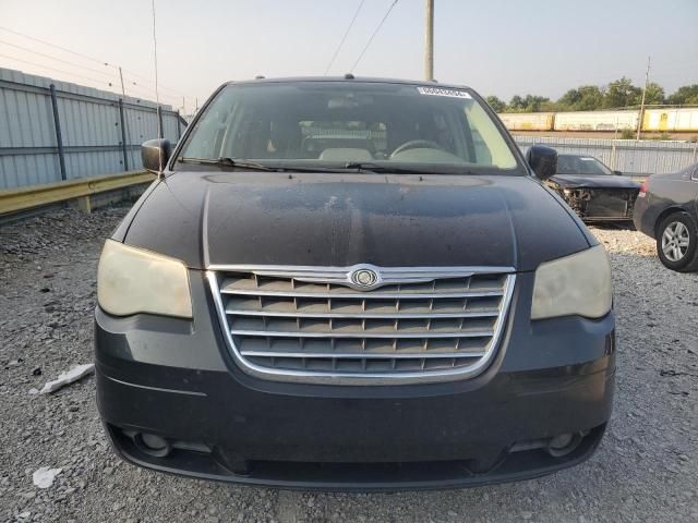 2009 Chrysler Town & Country Touring