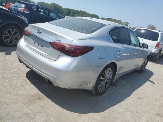 2018 Infiniti Q50 Luxe