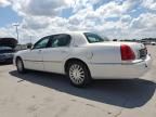 2003 Lincoln Town Car Signature