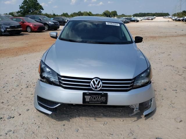 2014 Volkswagen Passat S