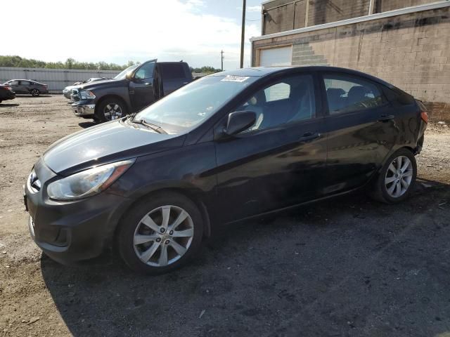 2012 Hyundai Accent GLS