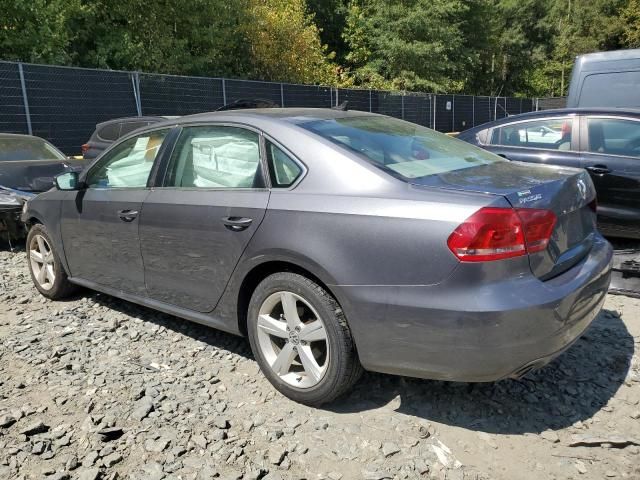 2013 Volkswagen Passat SE