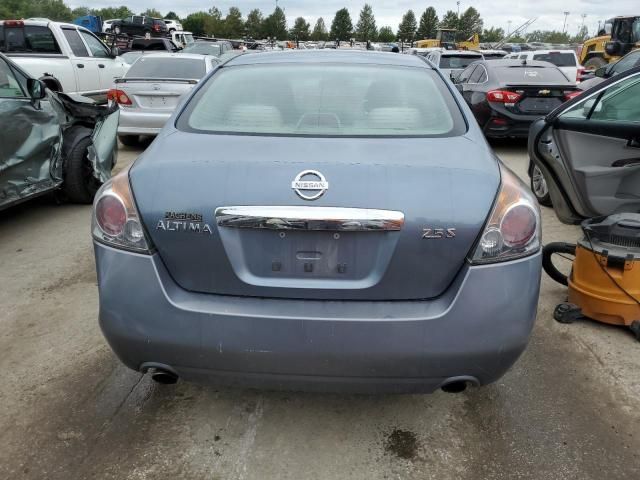 2010 Nissan Altima Base