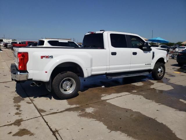 2022 Ford F350 Super Duty